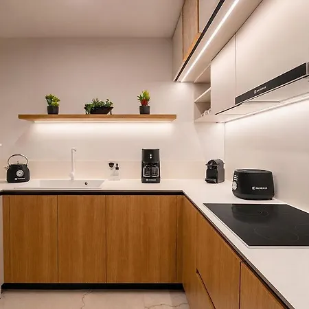 Kallithea Luxury -athena-